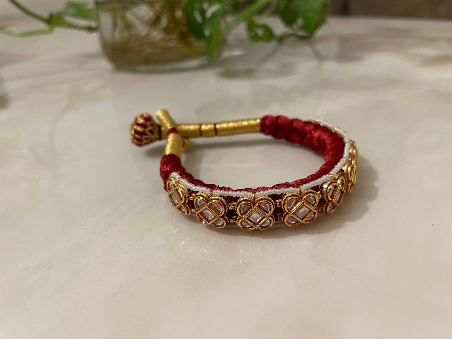 Bracelet with Kundan & pearls