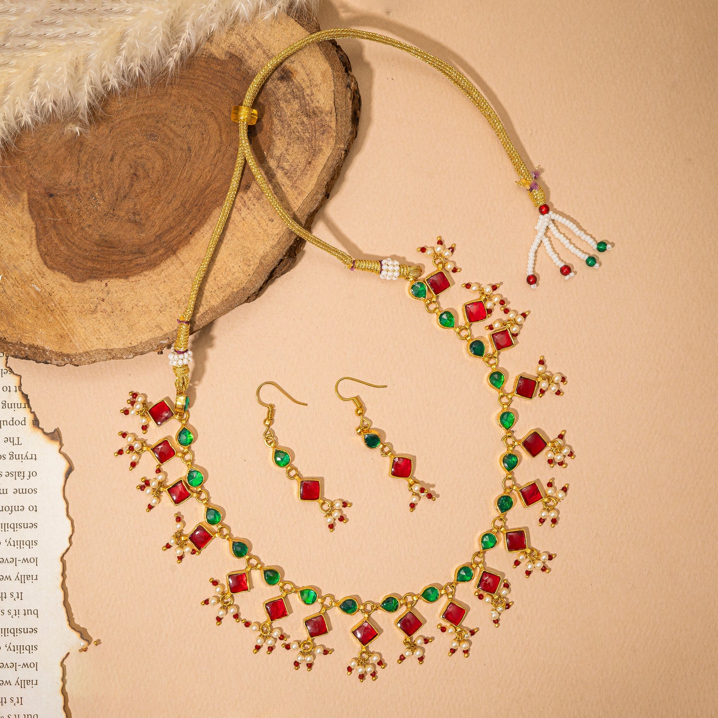 Tajna Necklace set