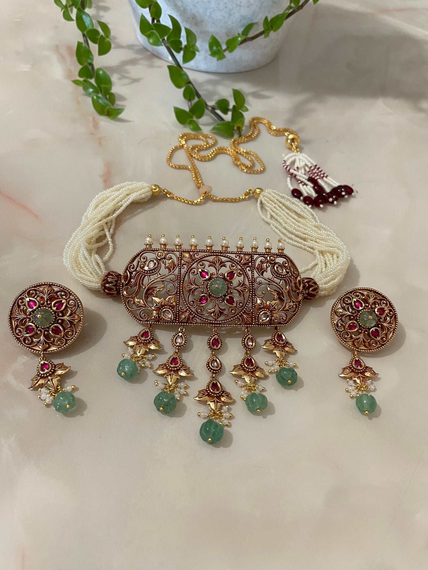 Choker set with ruby gemstones & jade drops
