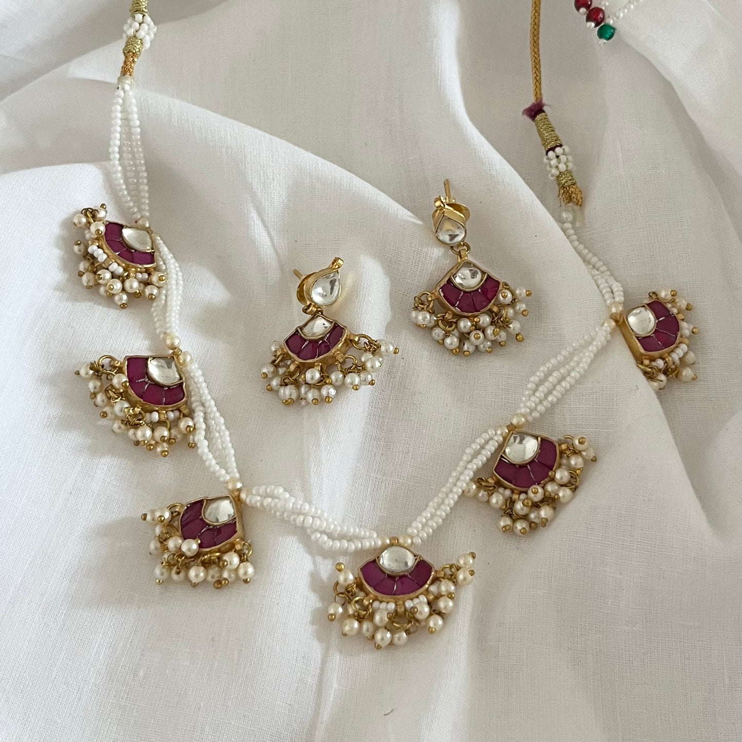 Vira Pearl Necklace set