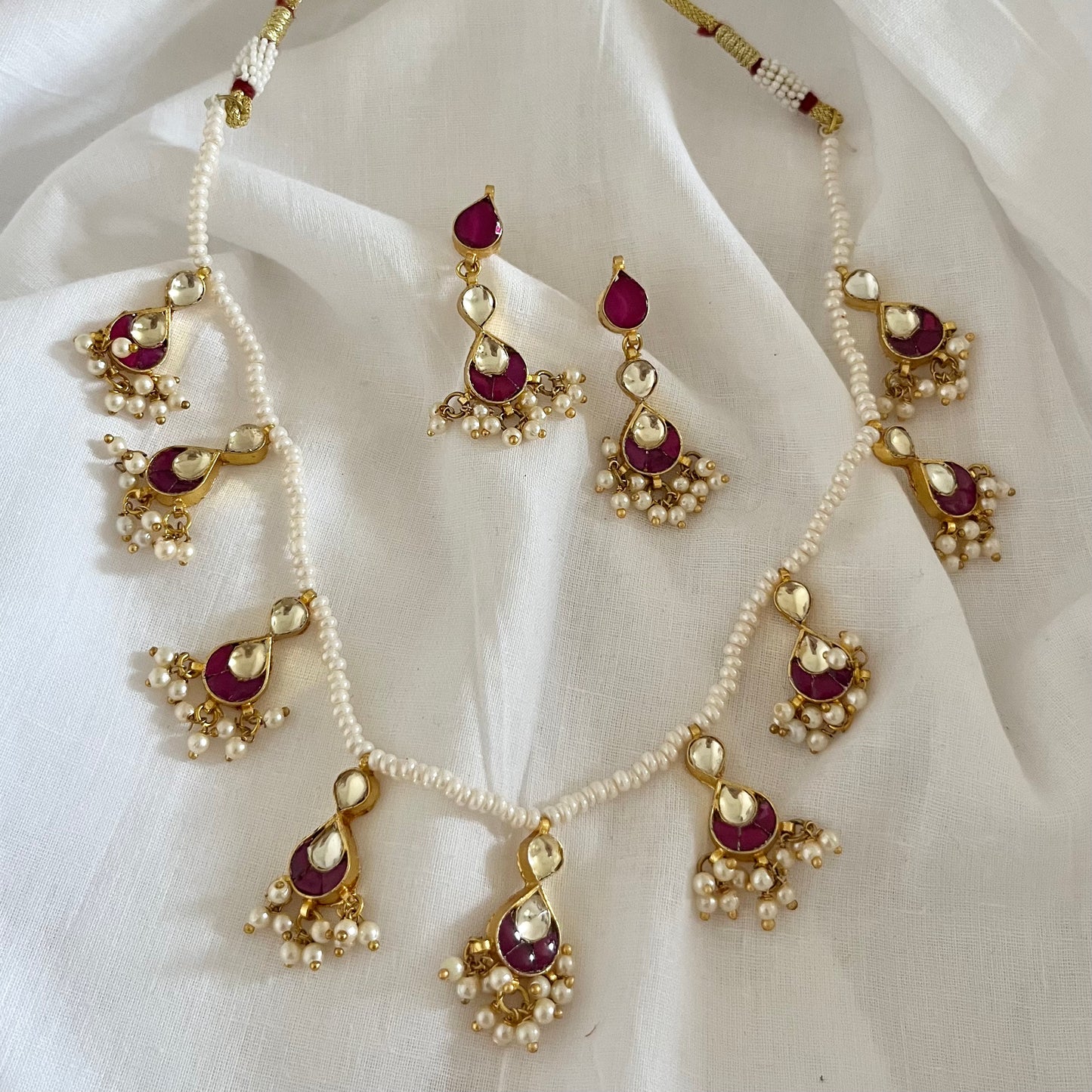 Vira Pearl Necklace set
