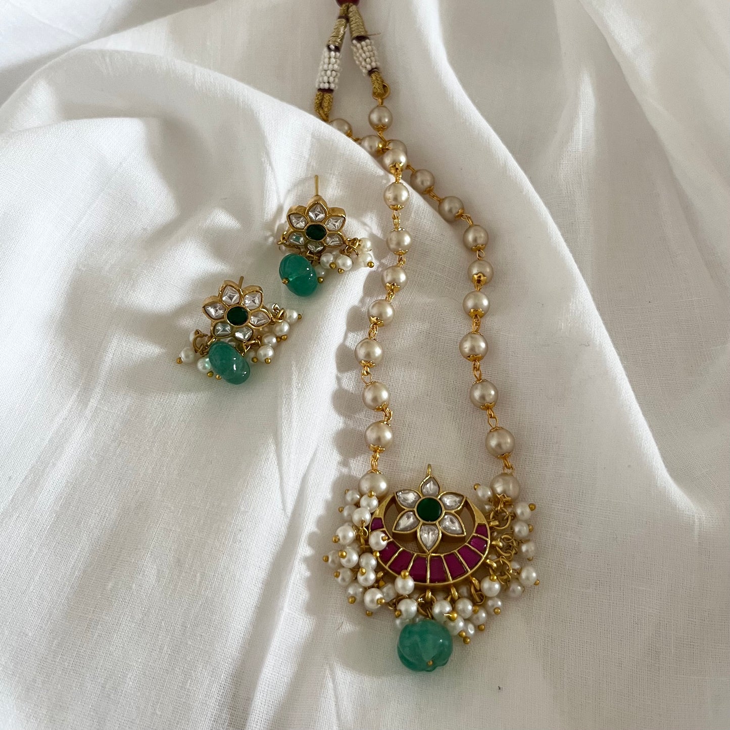 Soha Necklace set