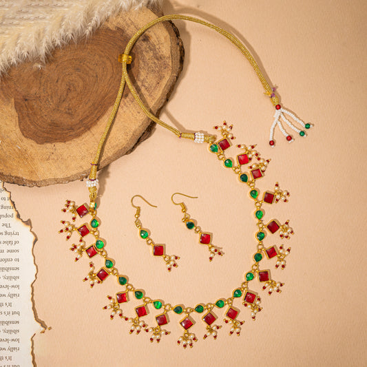 Tajna Necklace set