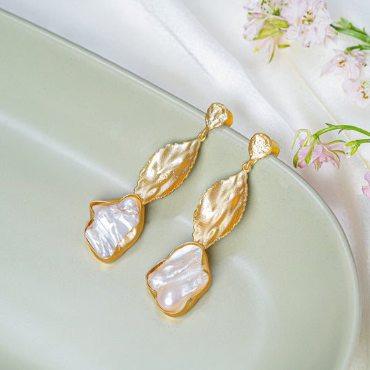 Isa Baroque Pearl Earrings
