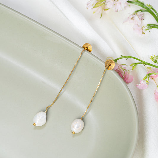 Evelyn Pearl Dangler Earrings