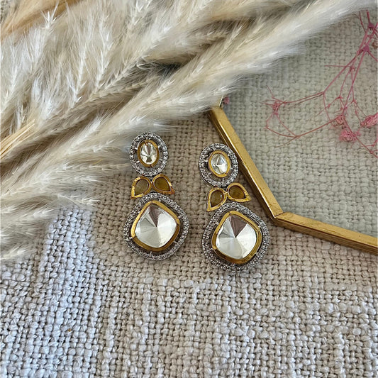 Cyra Earrings