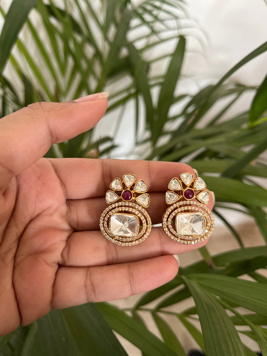 Ruby studs gold plated, set in silver & alloy