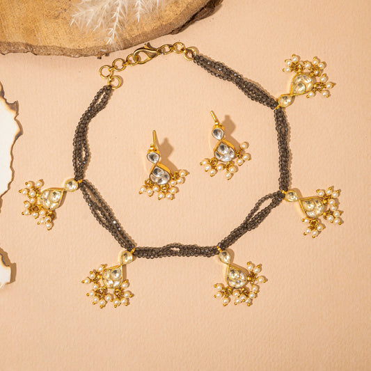 Vira Pearl Necklace set