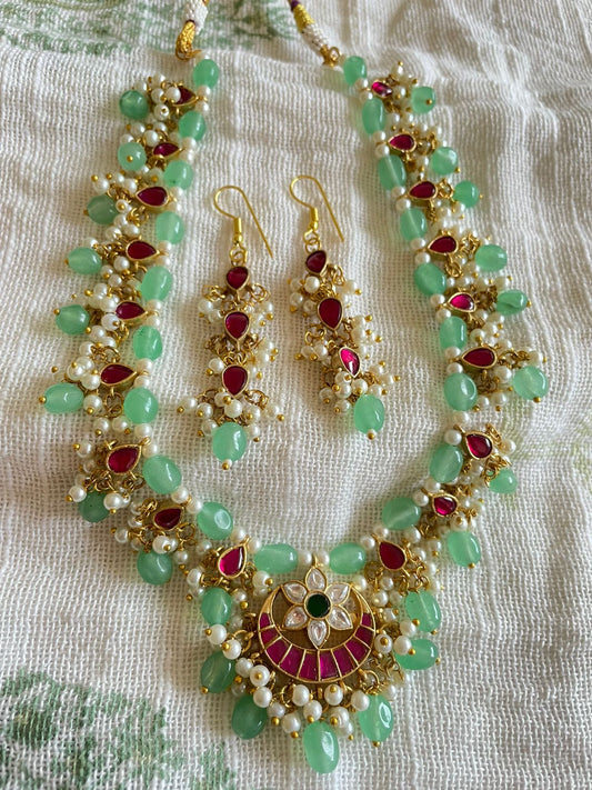 Emerald Adornment Necklace Set